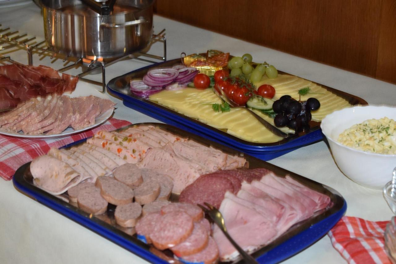 Gaststätte Marktstübchen Bornich Exterior foto